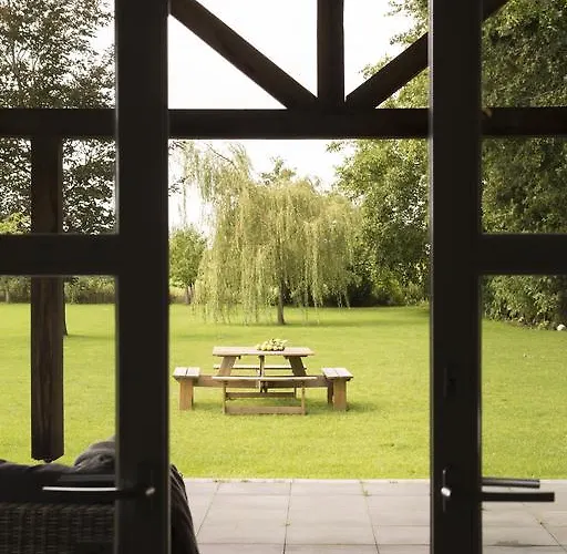 Holiday home Liefkeshoek